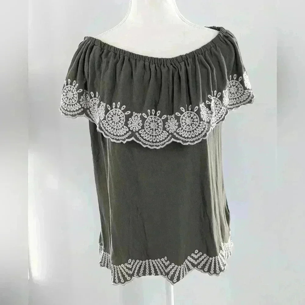 Fever Embroidered On/Off Shoulder Ruffle Top Blouse Size Medium Light Army Green